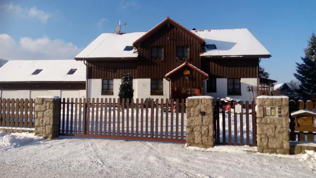 Pension Jitka Šimonovice Exteriör bild